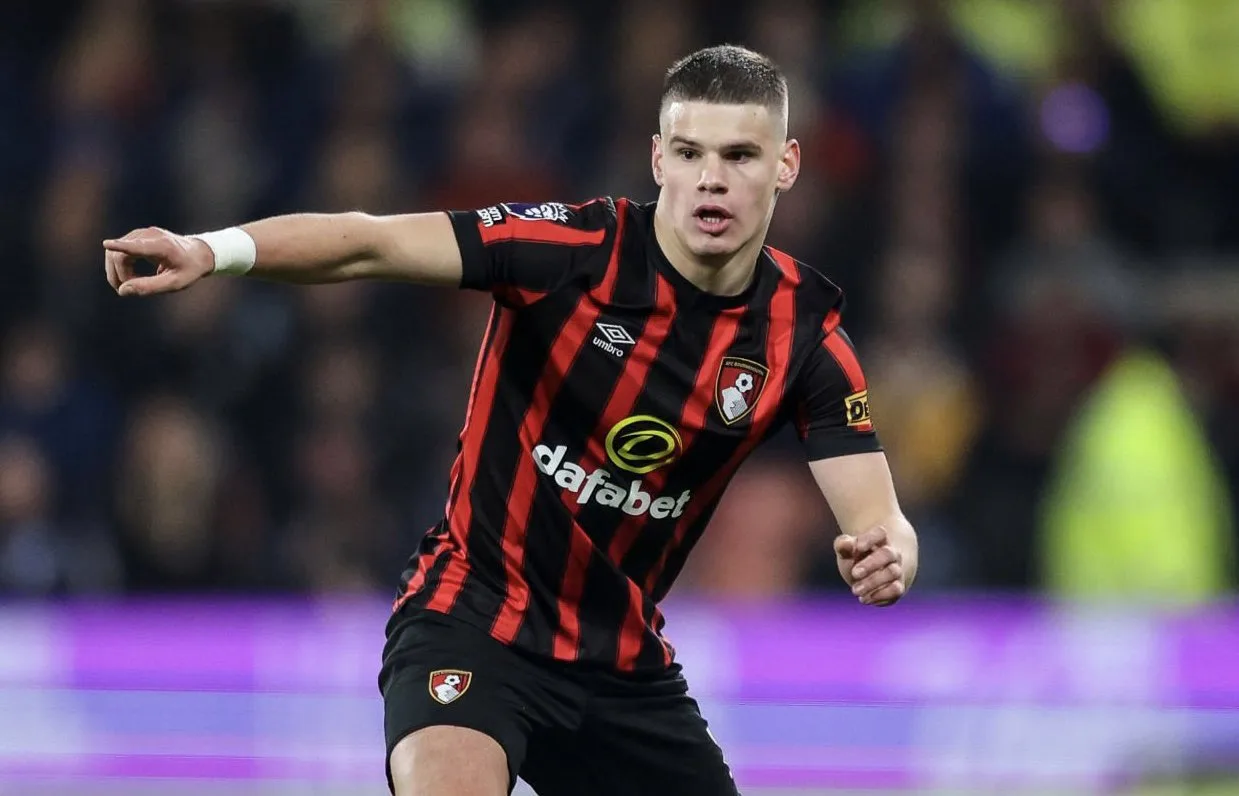 Manchester United Eyes Bournemouth’s Milos Kerkez for Left-Back Position